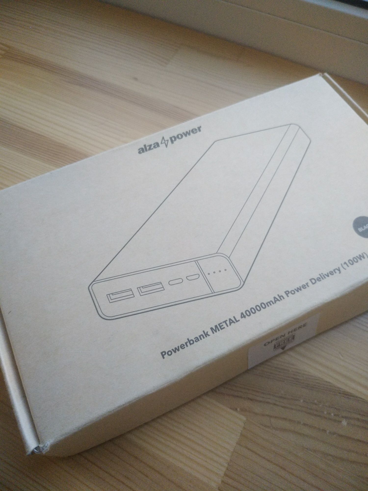 Power bank AlzaPowerl 40000mAh для ноутбука+переходник