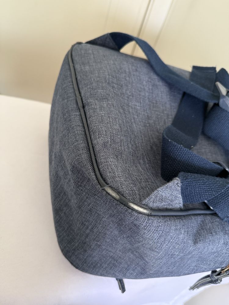 Mochila materninade em ganga