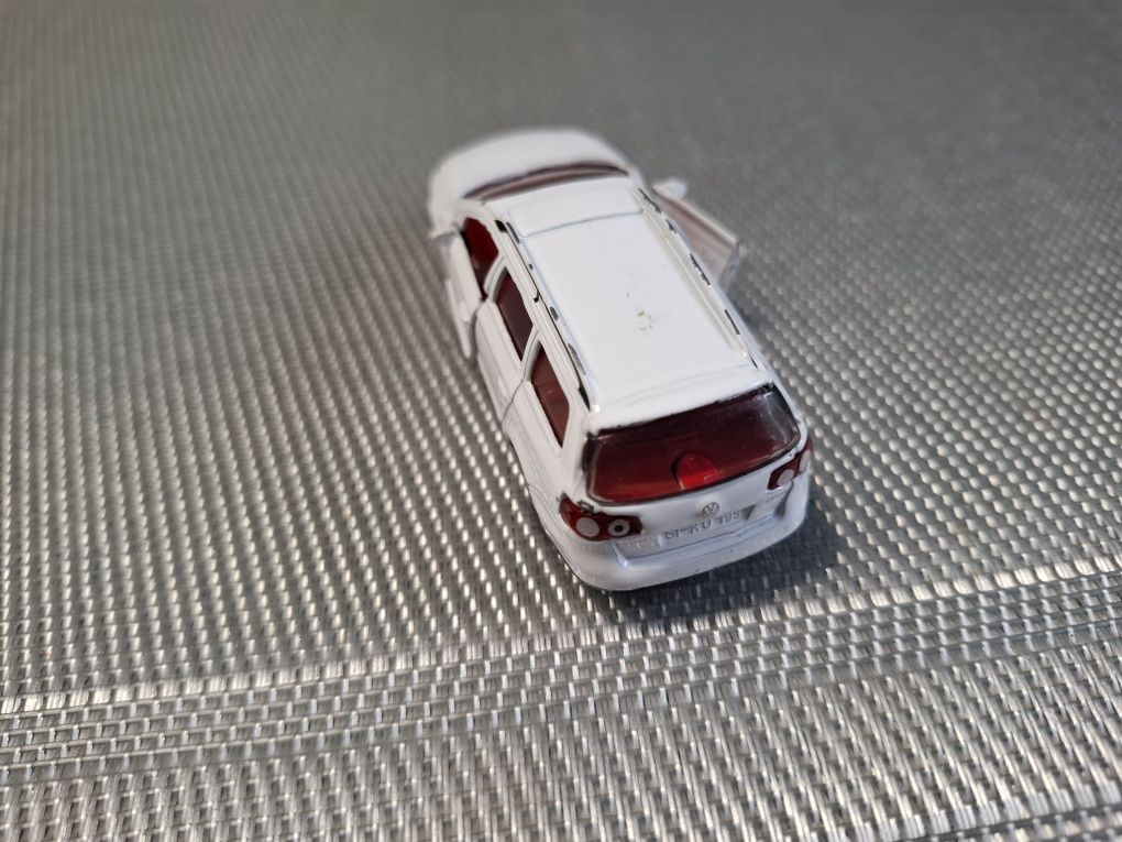 Siku vw Passat variant model samochodu