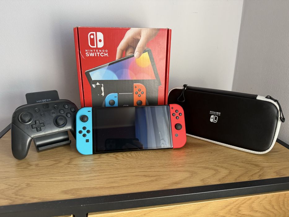 Nintendo Switch OLED Neon + kontroler + etui + karta pamięci