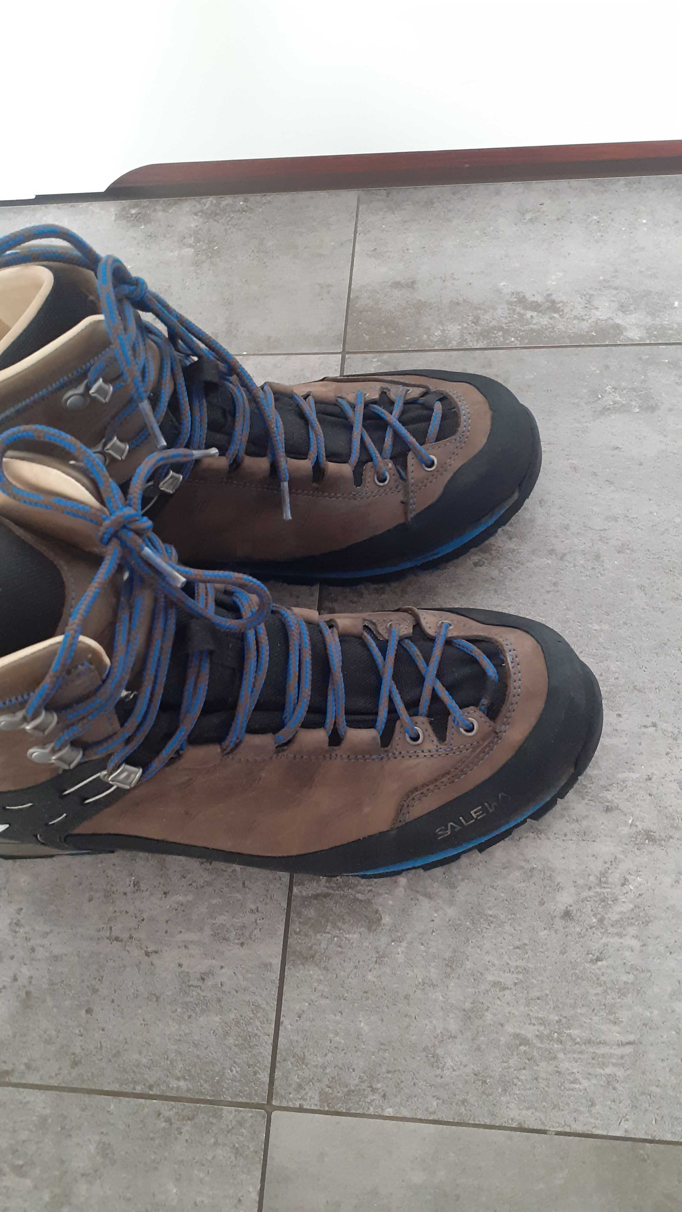 Buty że skóry salewa R 46