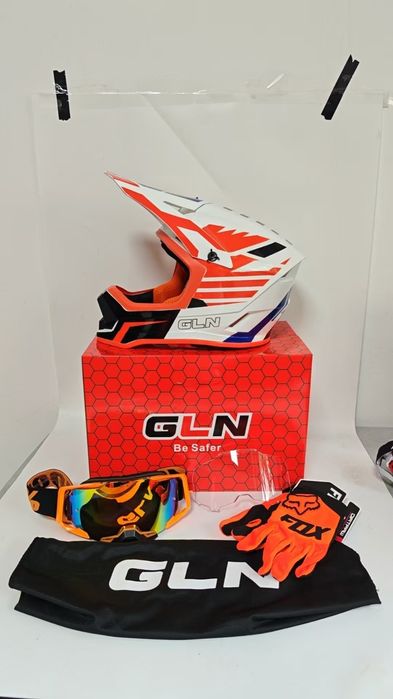 Мотошолом мотоциклетний шолом мото шлем кроссовый. Мотошолом кросовий