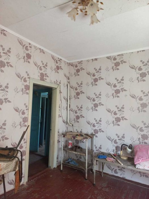 Продаж добротного будинку із земельною ділянкою в с. Шевченкове