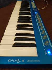Продам Midi-клавиатура CME U-KEY