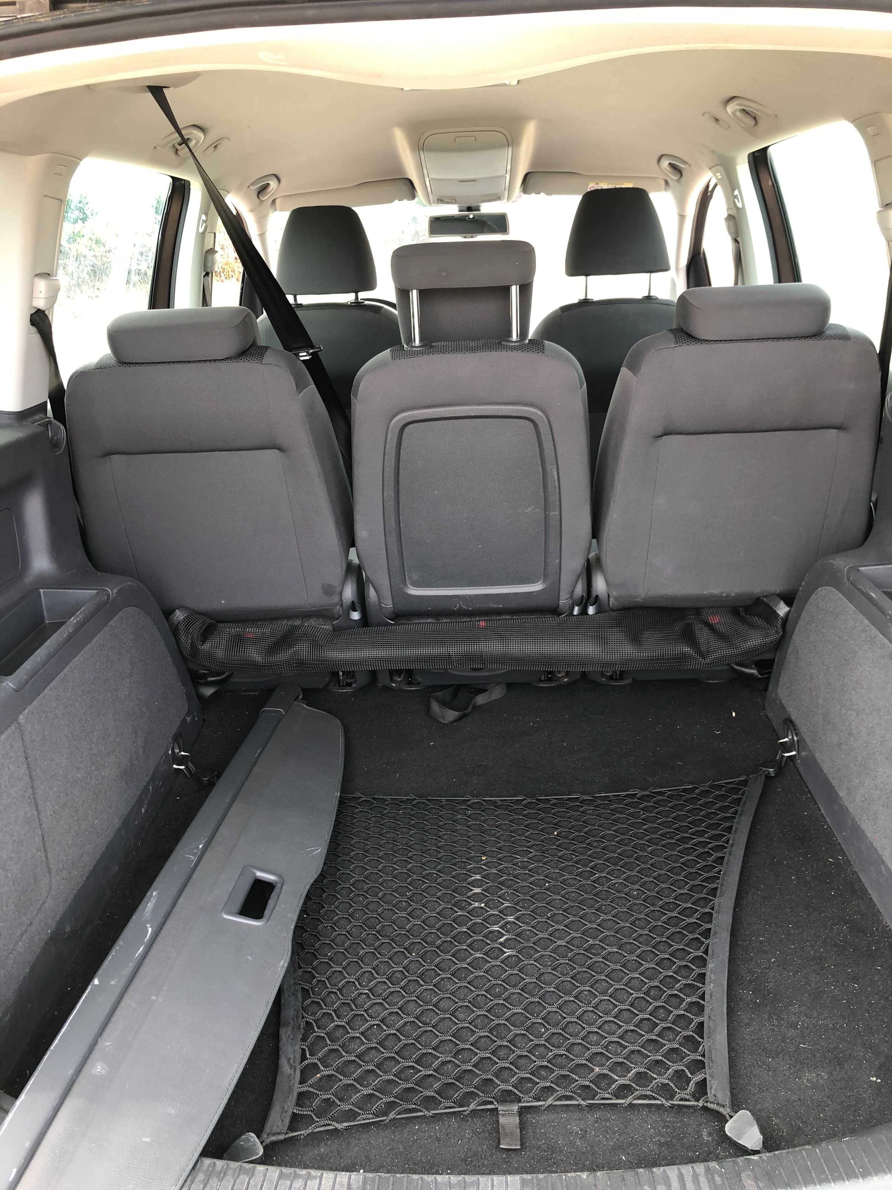 Volkswagen Touran 5 lugares