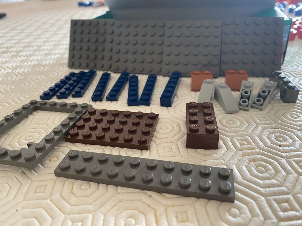 Peças de Lego variadas