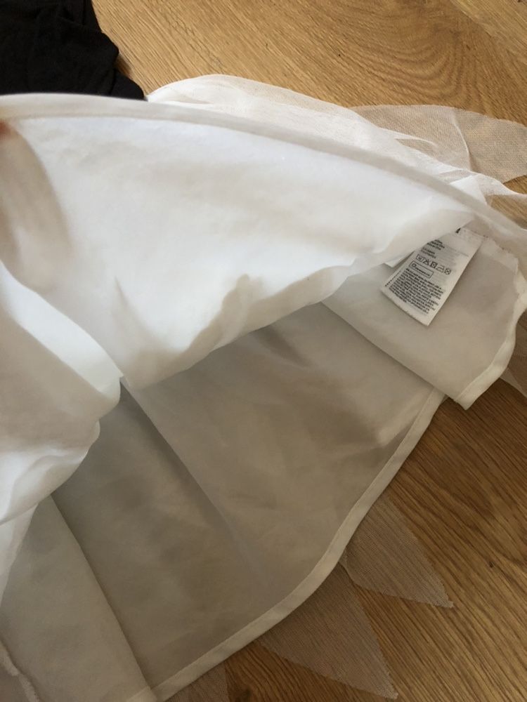 Сукня H&M на 4-6 років, 116 см