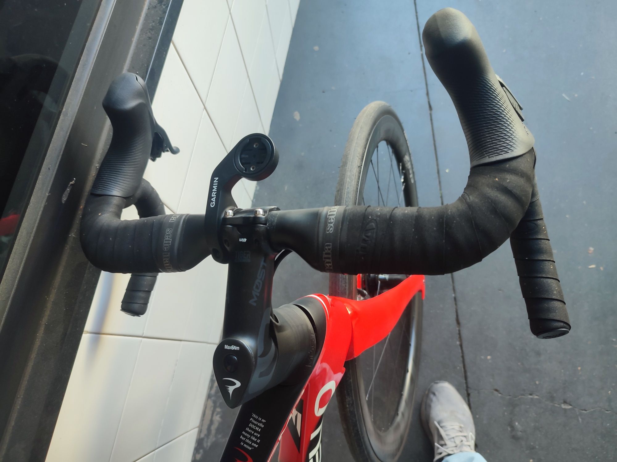 pinarello dogma F