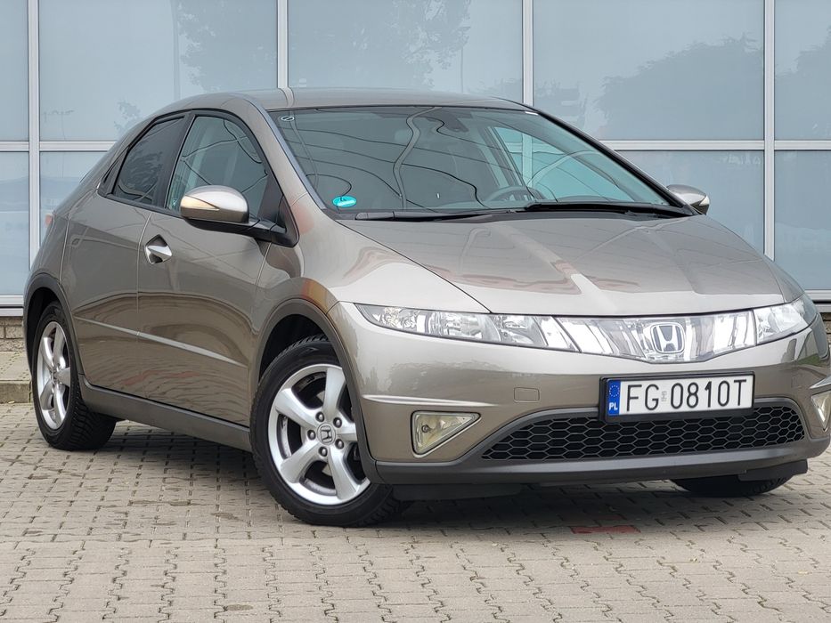 Civic ufo 2008 r piękna 1.4  benzyna servisbenz faktura