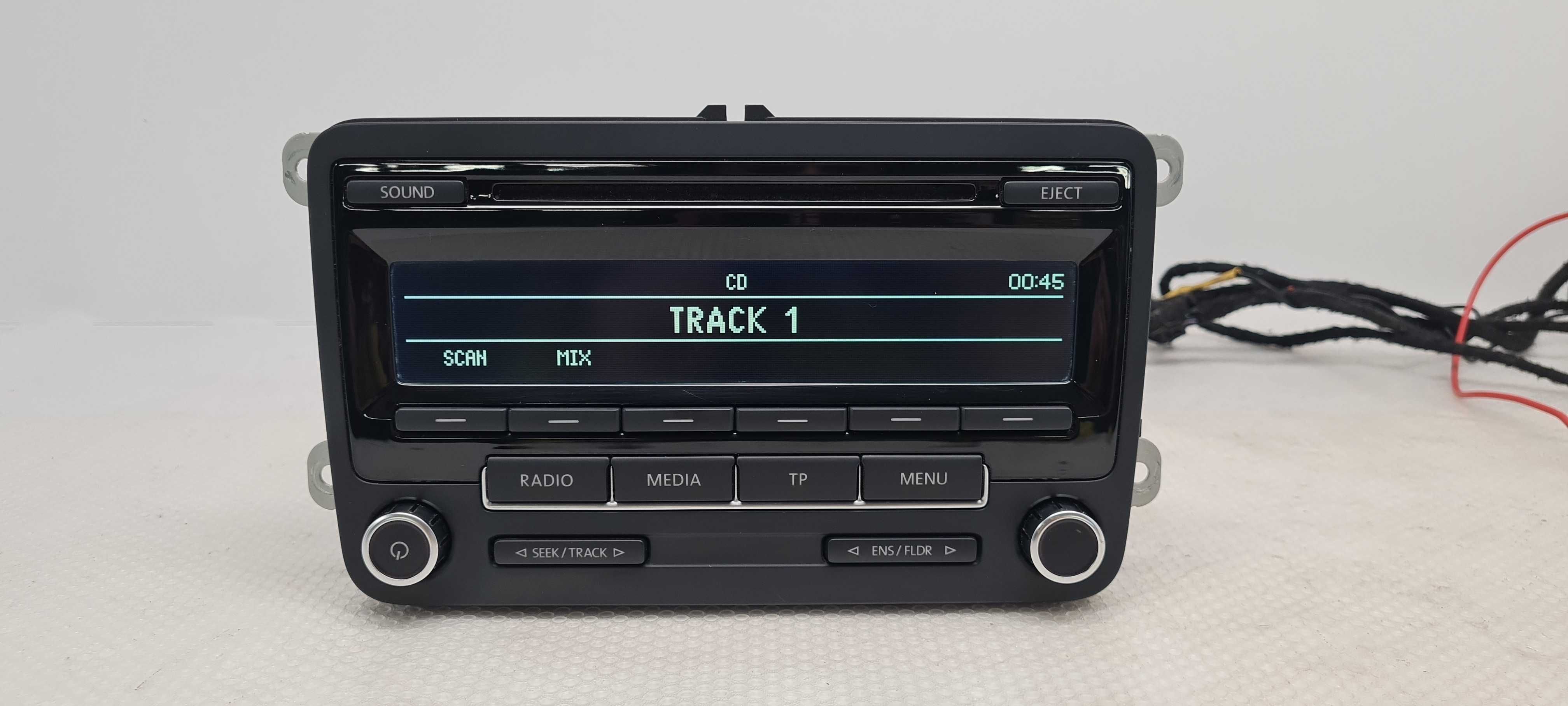 VW Passat B7 T5 Radio DAB Cd Mp3 Aux 1K003---5186AP z kodem