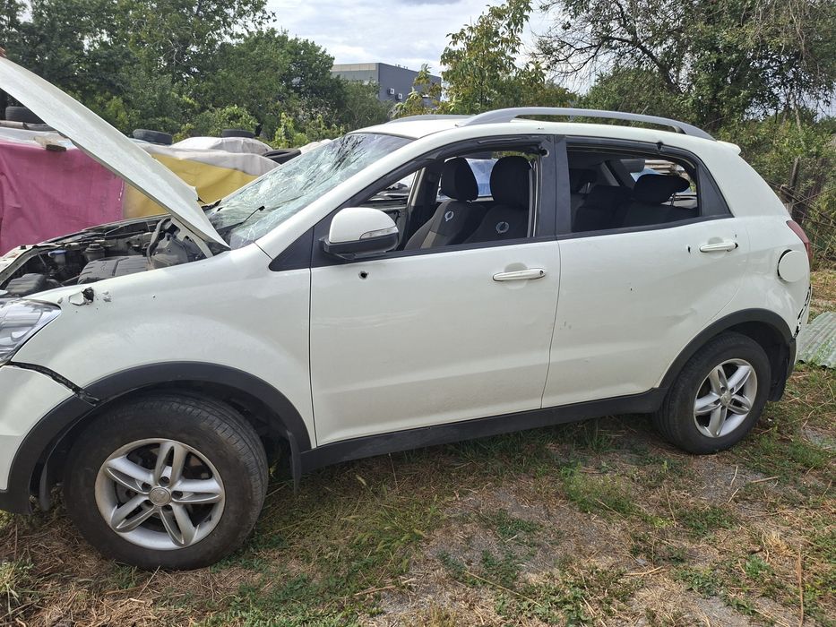 Разборка ssangyong korando корандо 2.0 бампер мотор кпп диск привод