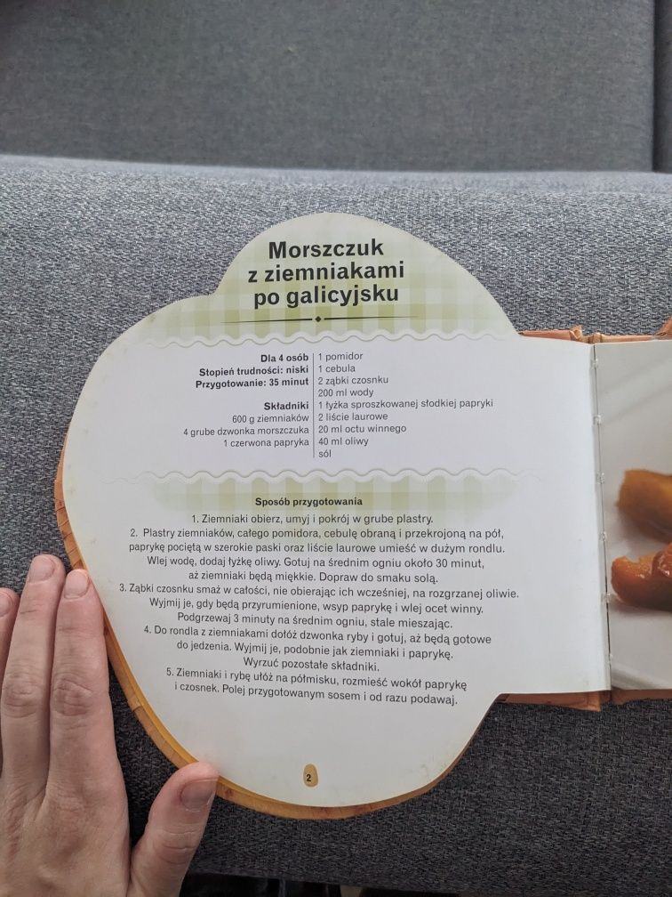 Książka z przepisami na dania z ziemniaków