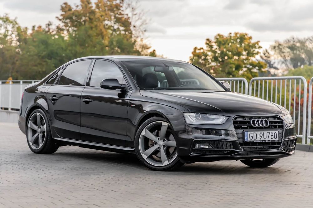 Audi A4 Quattro ~TIPTRONIC ~S-line ~Super stan ~Rotor 19" ~Mały przebieg