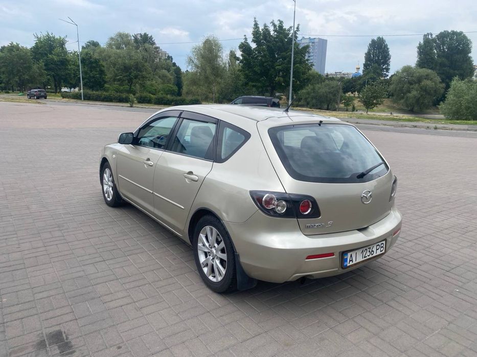 Продам мазду 3, 1.6 мех, люк, климат, стабилизация