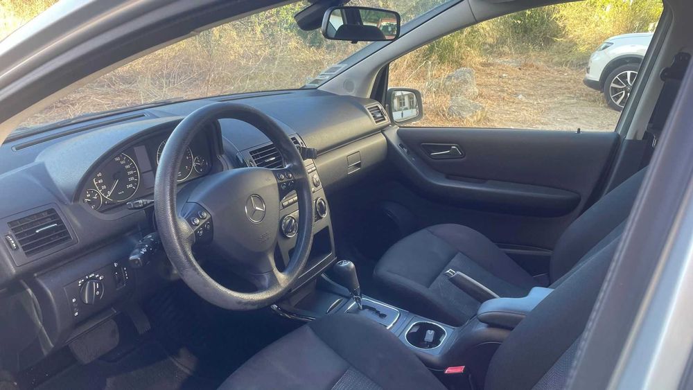 Mercedes A160 Elegance, automático, ar condicionado, só 100.000 km