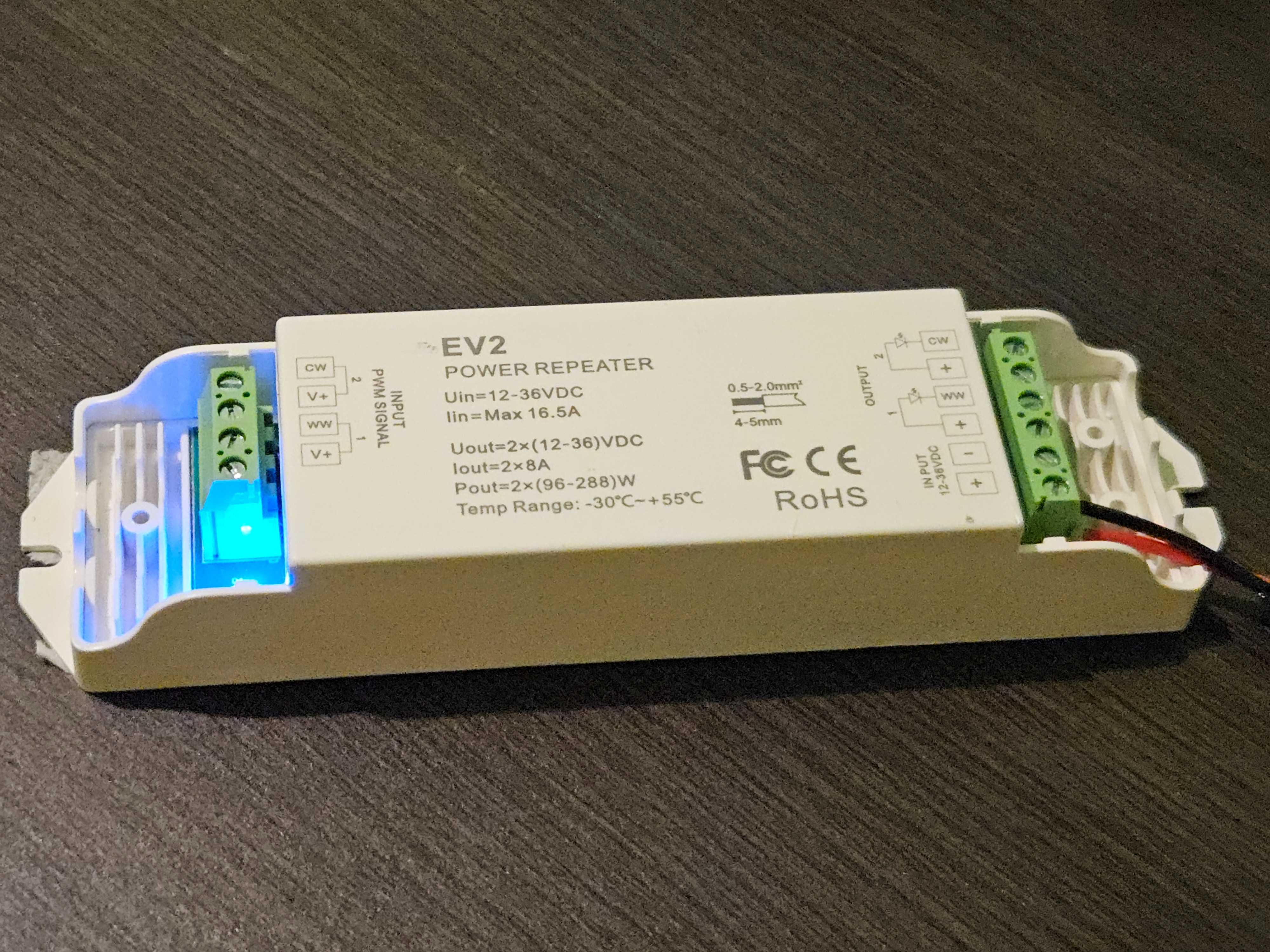EV2 Wzmacniacz LED 12-36V DC 16.5A 2x8A
