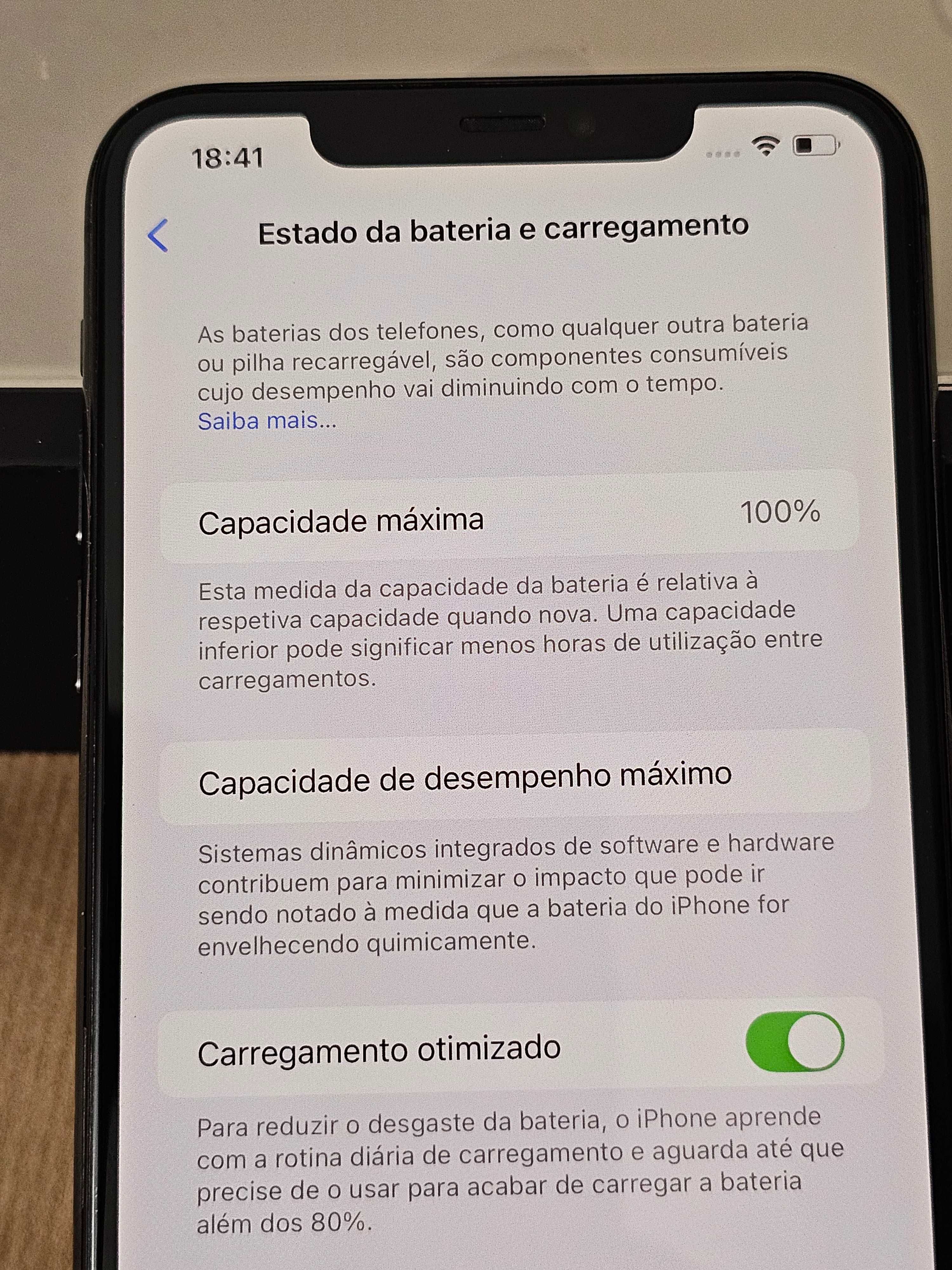 Iphone 11Pro Max 256Gb.  100% Bateria. Muito bom.