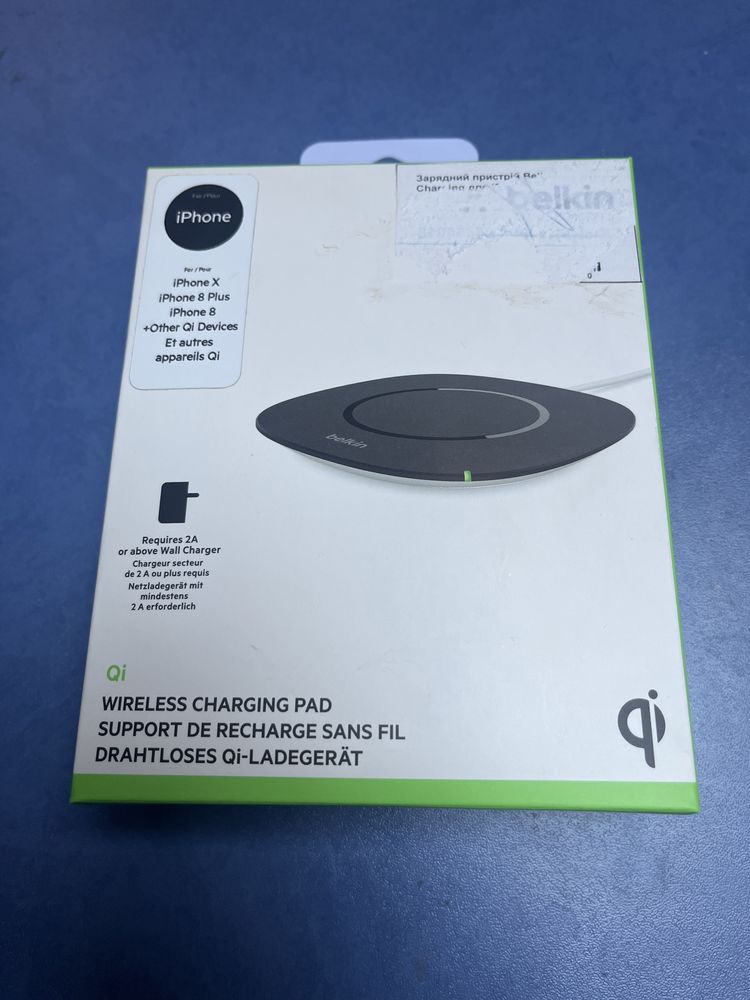 Безпровідна зарядка belkin