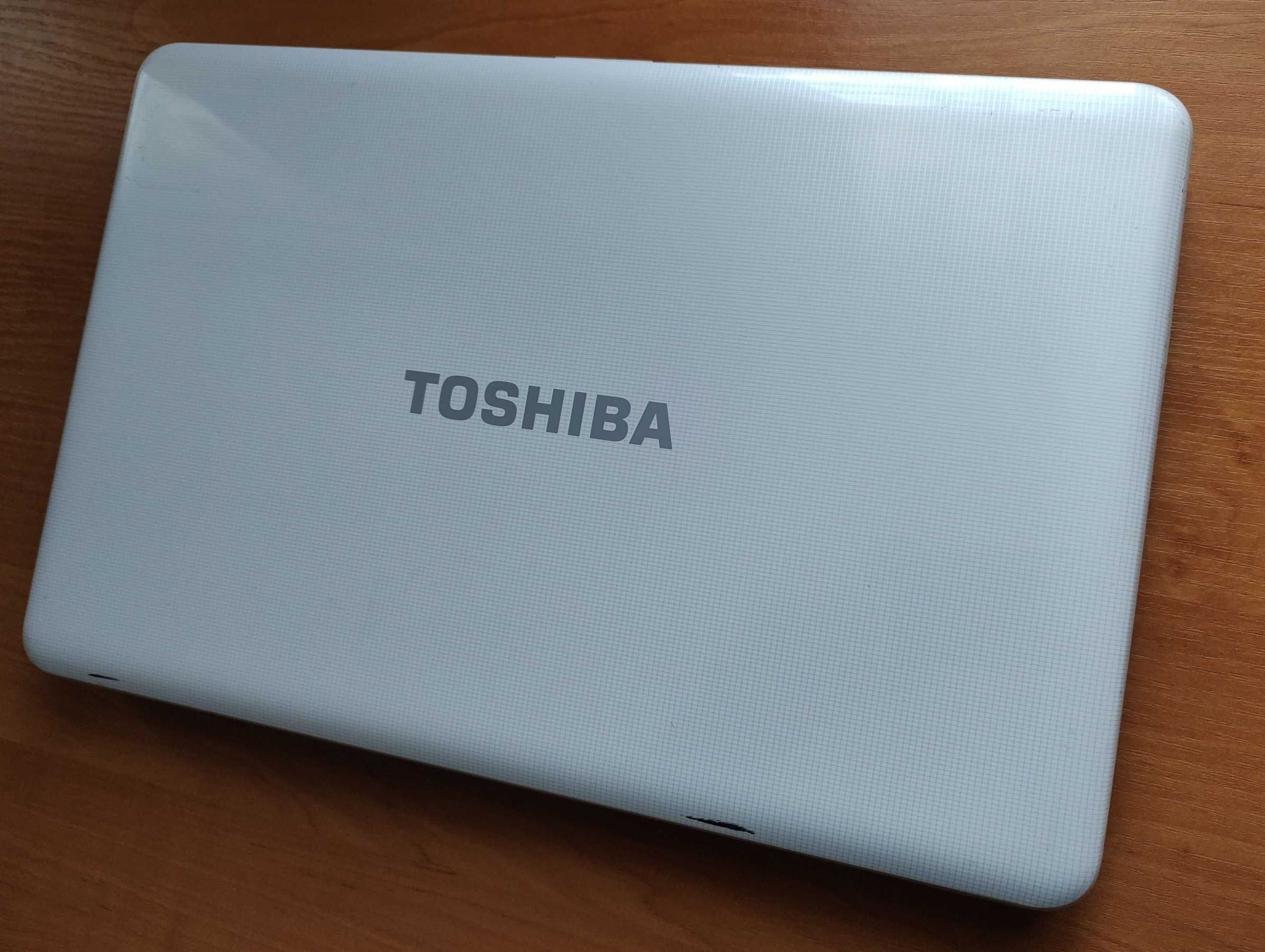 Toshiba Satellite C875, 17.3 дюйма, SSD-256 Гб