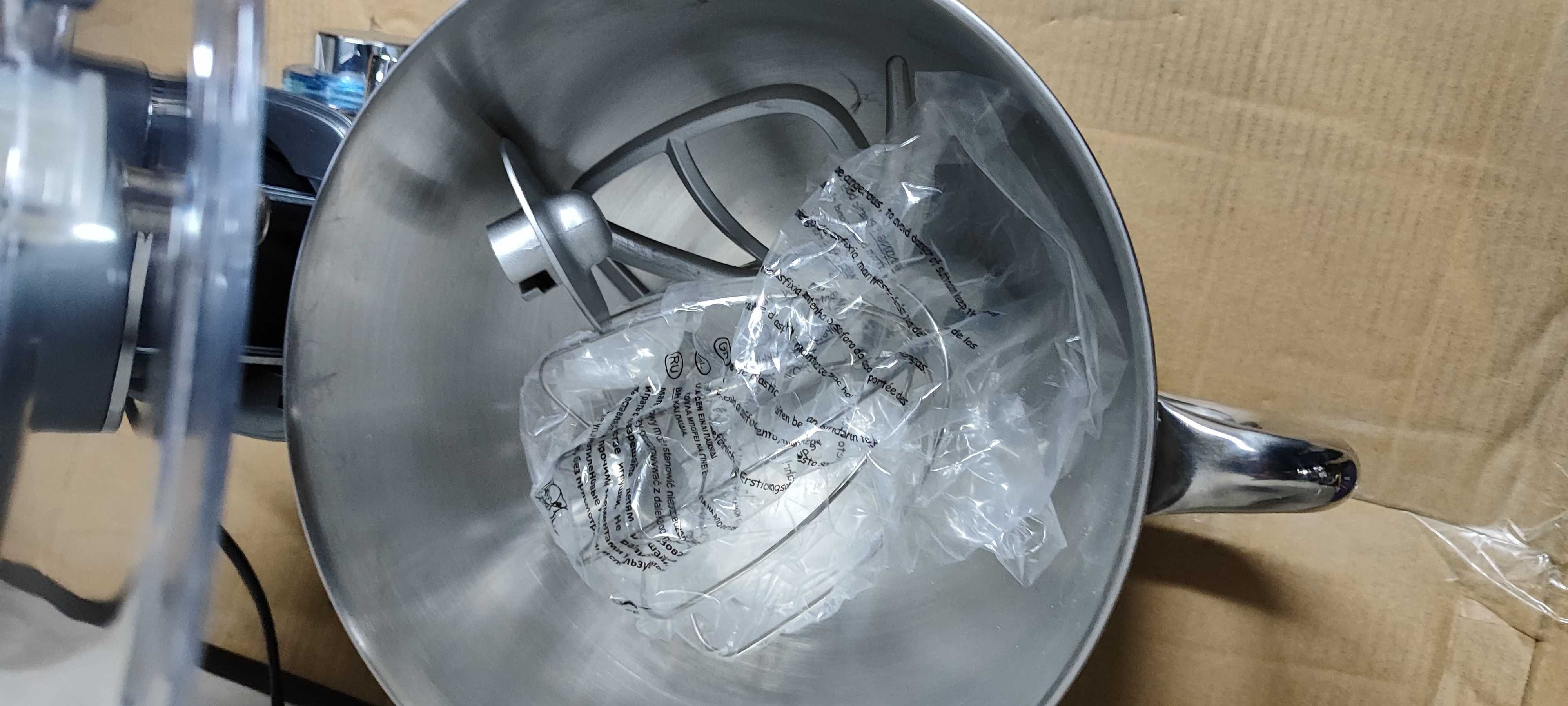 Robot kuchenny  mikser CHeflee Rumore Basso 1500 W srebrny/szary