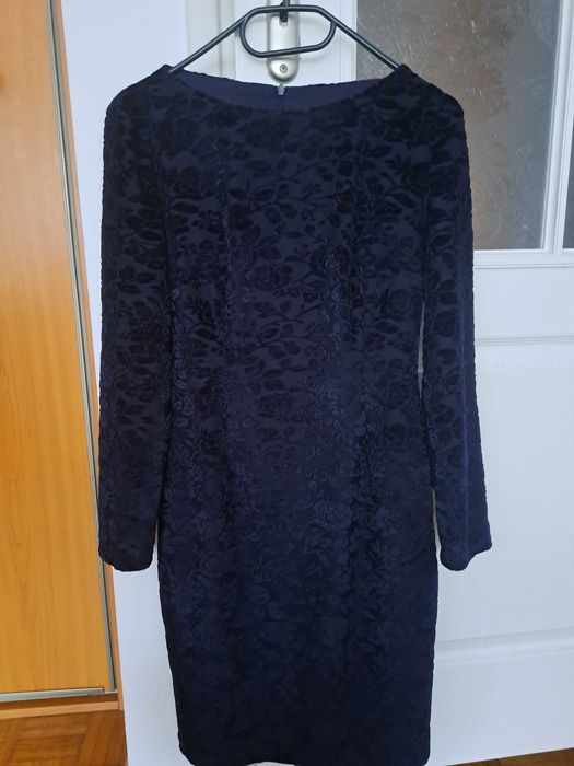 Prosta elegancka granatowa Sukienka welurowa Mohito XS