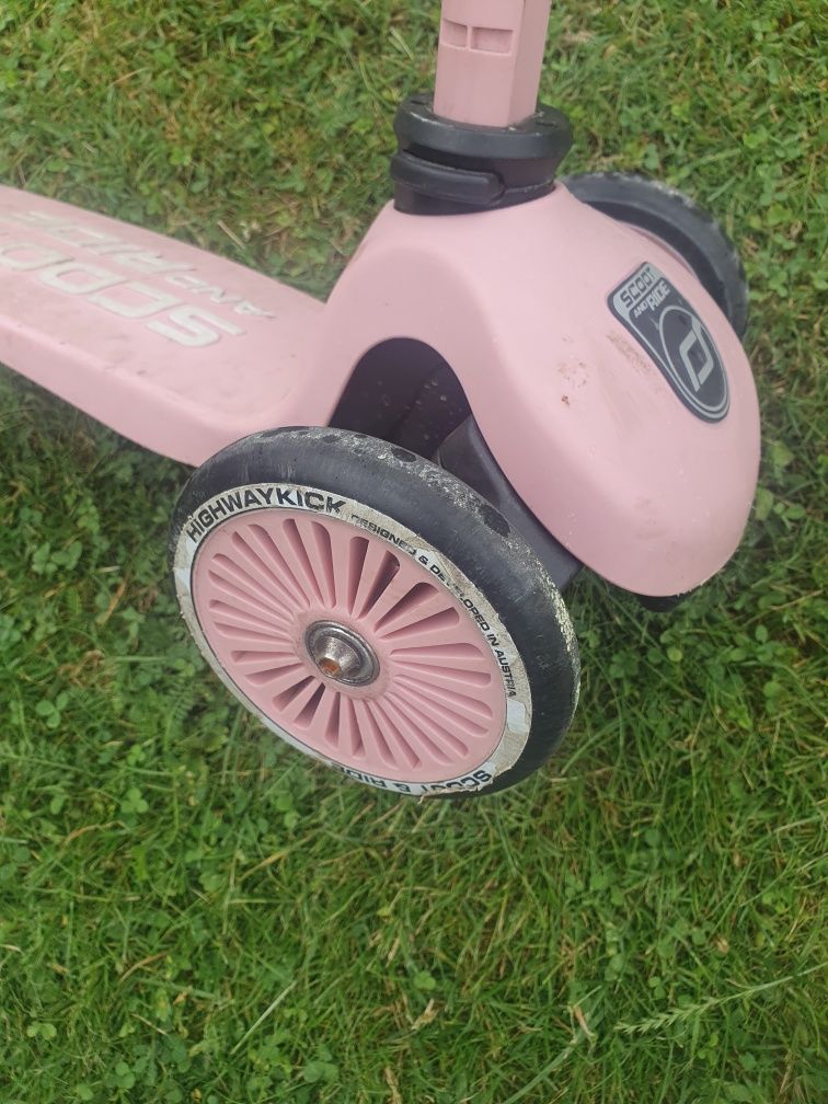 Hulajnoga Scoot and Ride.