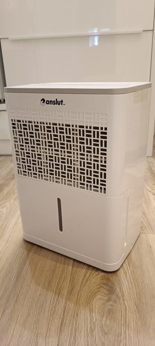 Osuszacz powietrza ANSLUT 10l/24h 200W 230V (Jula)