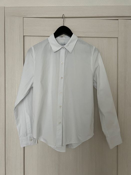 Біла класична сорочка Calvin Klein S