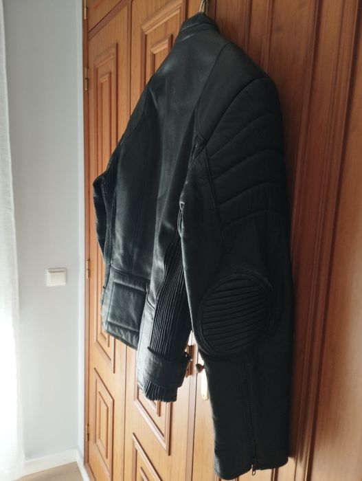 Casaco de moto em pele genuína
