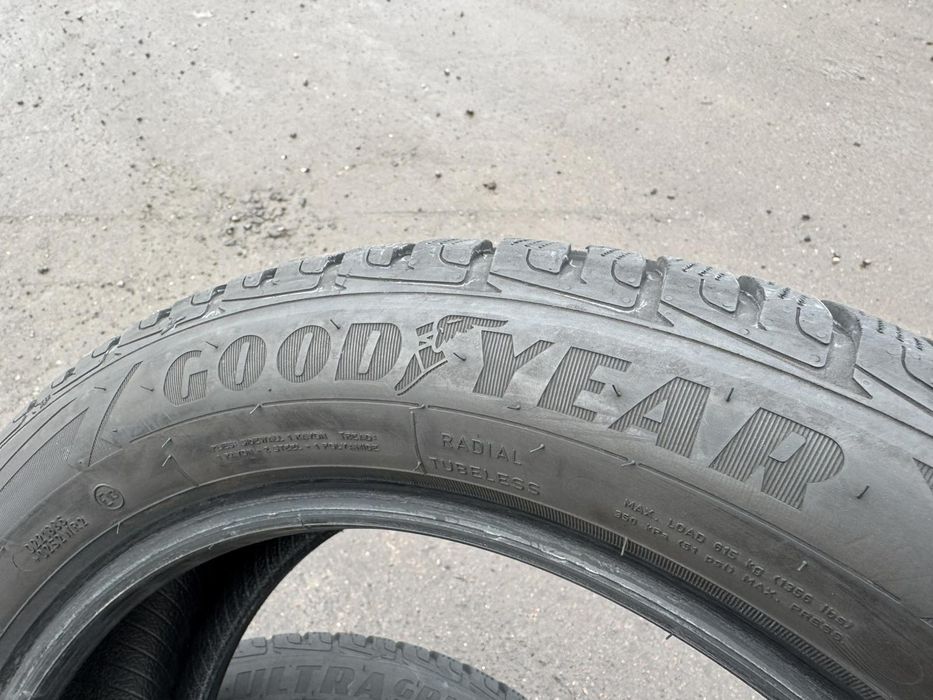 Зимові шини Goodyear 205/55 R17 резина RunFlat