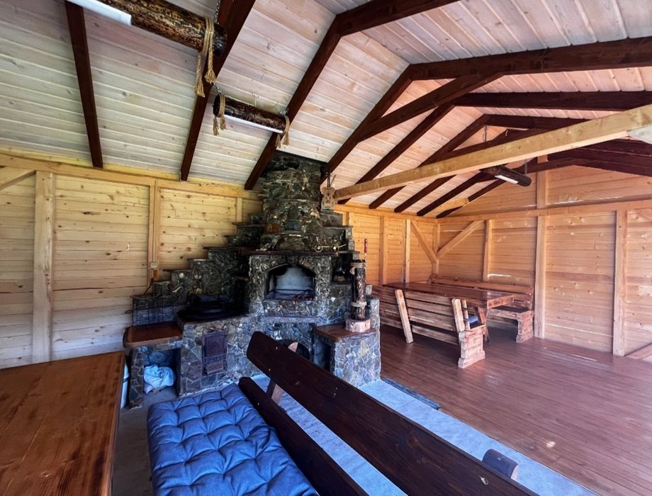 Котедж "Карпатський двір" .Відпочинок в карпатах.Оренда будинку