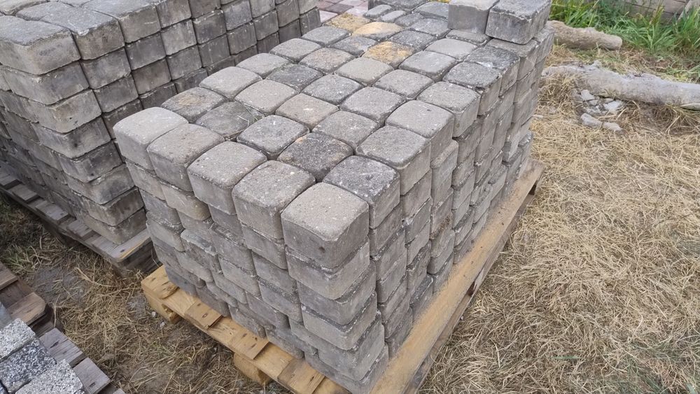 Kostka brukowa używana