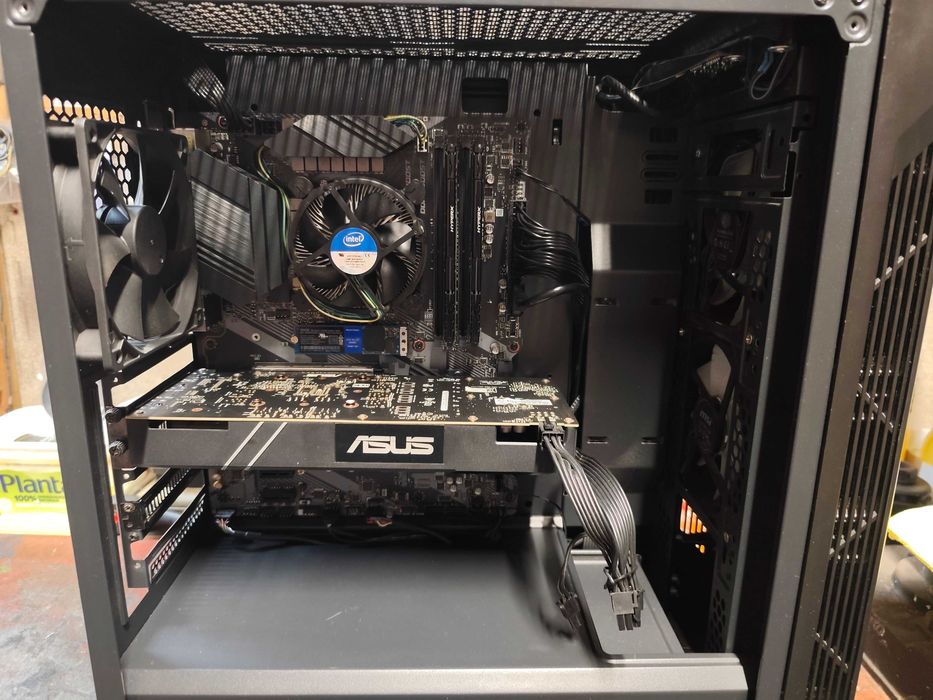 PC Gaming | i5 10600K | 32GB DDR4 | GTX 1060 Turbo 6GB