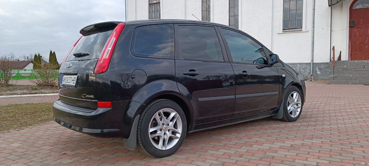 Ford C-Max 2010 рік