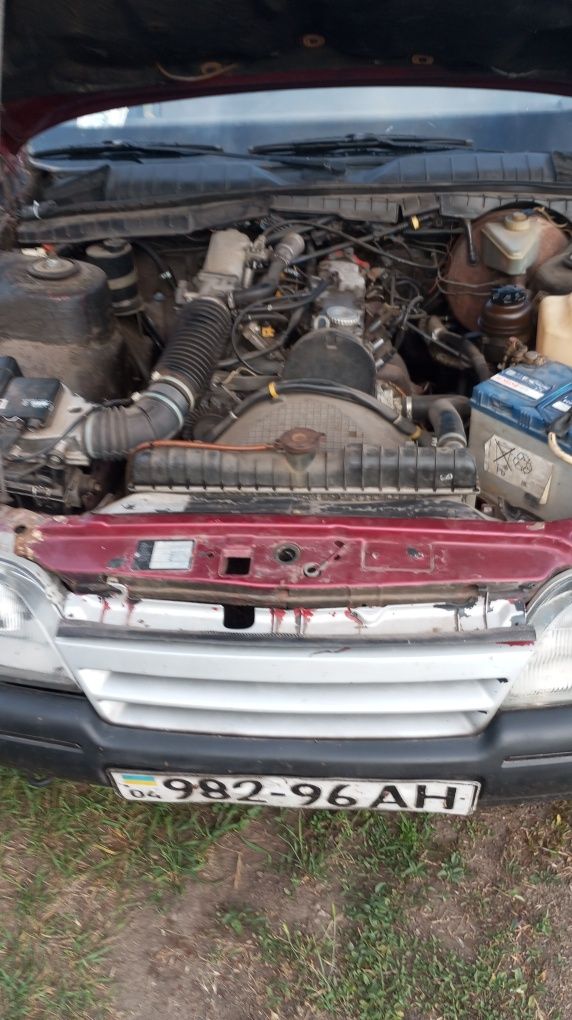 Продам Opel omega 2.0