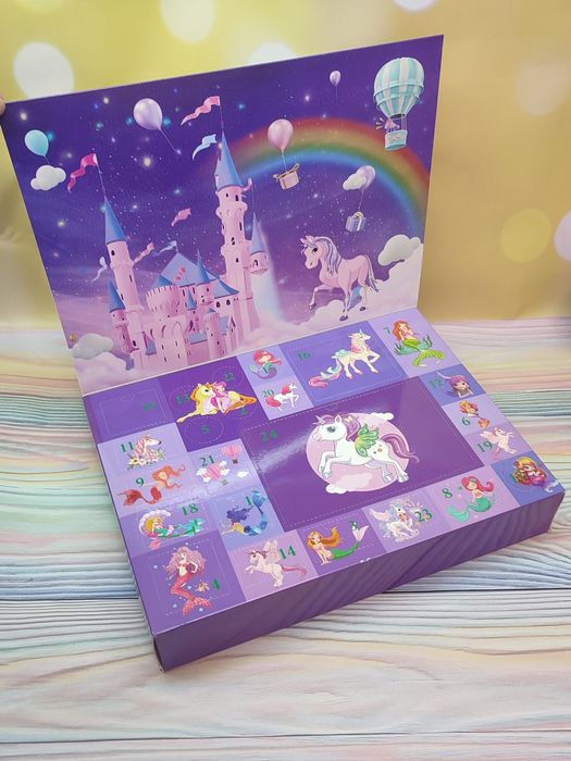 Адвент календар з прикрасами