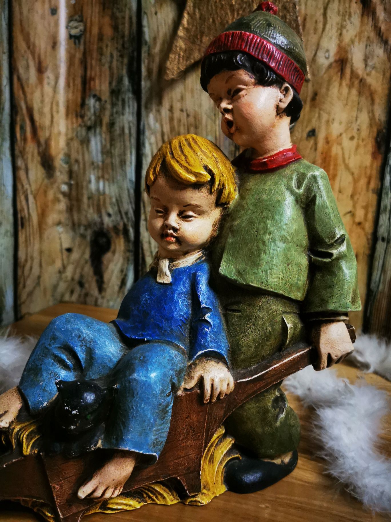 Figurka Achatit, święta Bożego Narodzenia, zima, sygnowana, kot dzieci