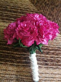 Kwiaty bukiet róże 12 szt sztuczne goździki fuksja różowe