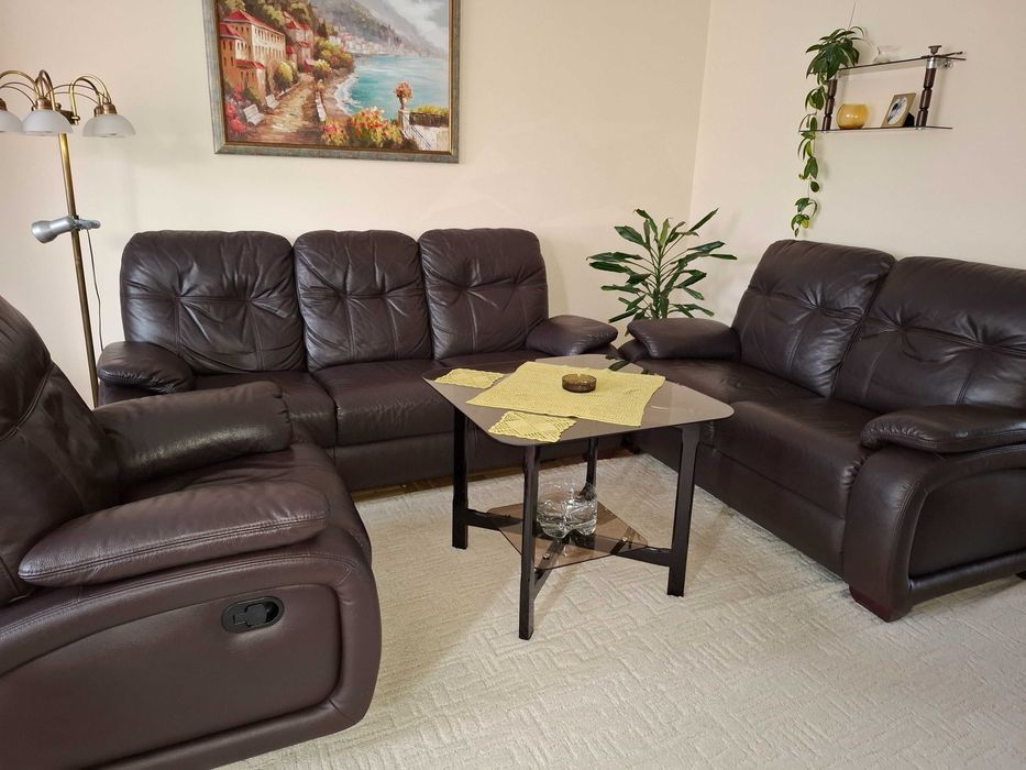 skórzane - sofa 3 os. z funkcją spania, sofa 2 os. i fotel rekreacyjny