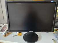 Monitor Samsung PIVOT 2043BW