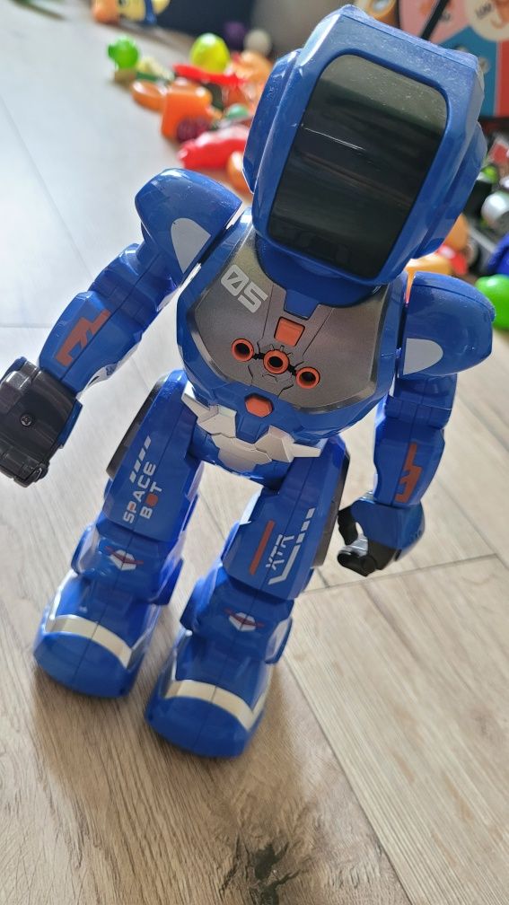 Robot zdalnie sterowany do nauki programowania