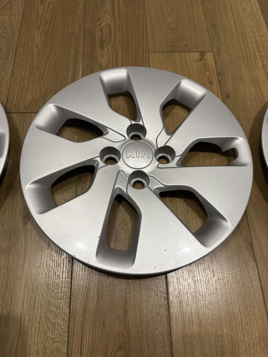 Оригінальні ковпаки Kia Rio R15
