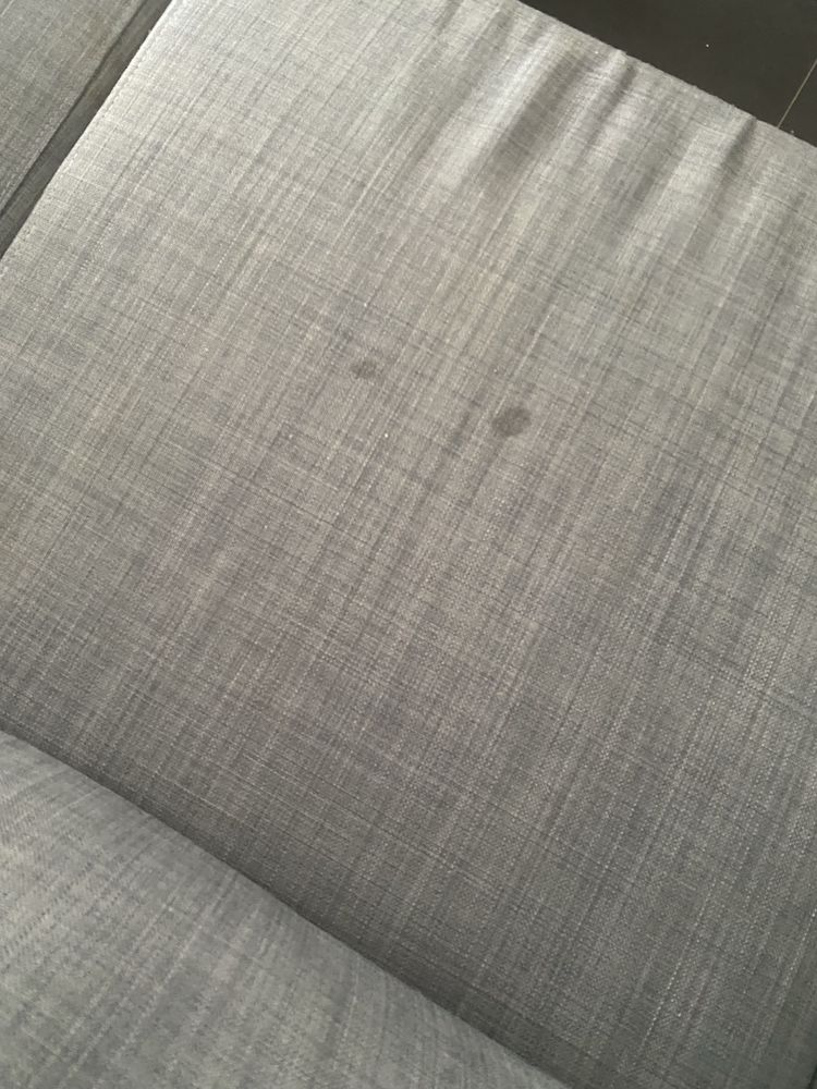 Sofá do IKEA cinza