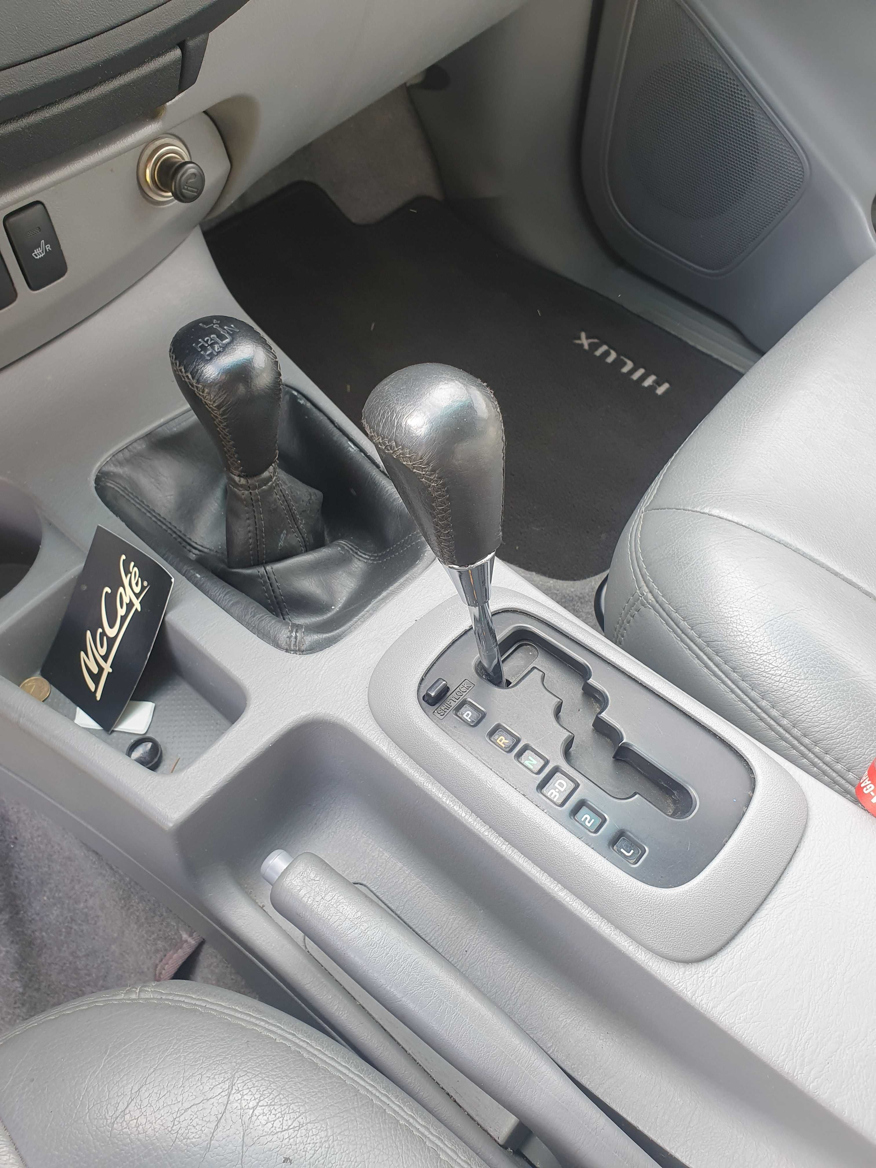Toyota HILUX 3.0 d4d automat 4x4 lift klimatyzacja skórzane fotele