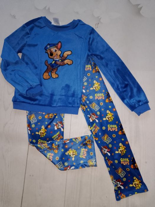 Nowa welurowa piżamka Psi patrol rozm 134