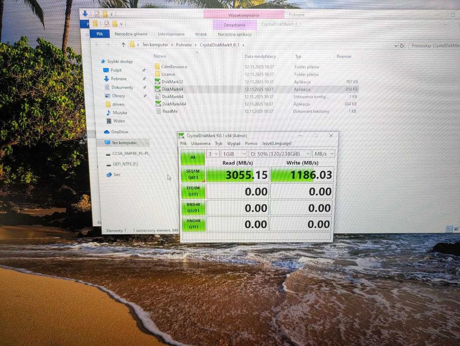 Komputer w unikalnej obudowie SNEAKER X