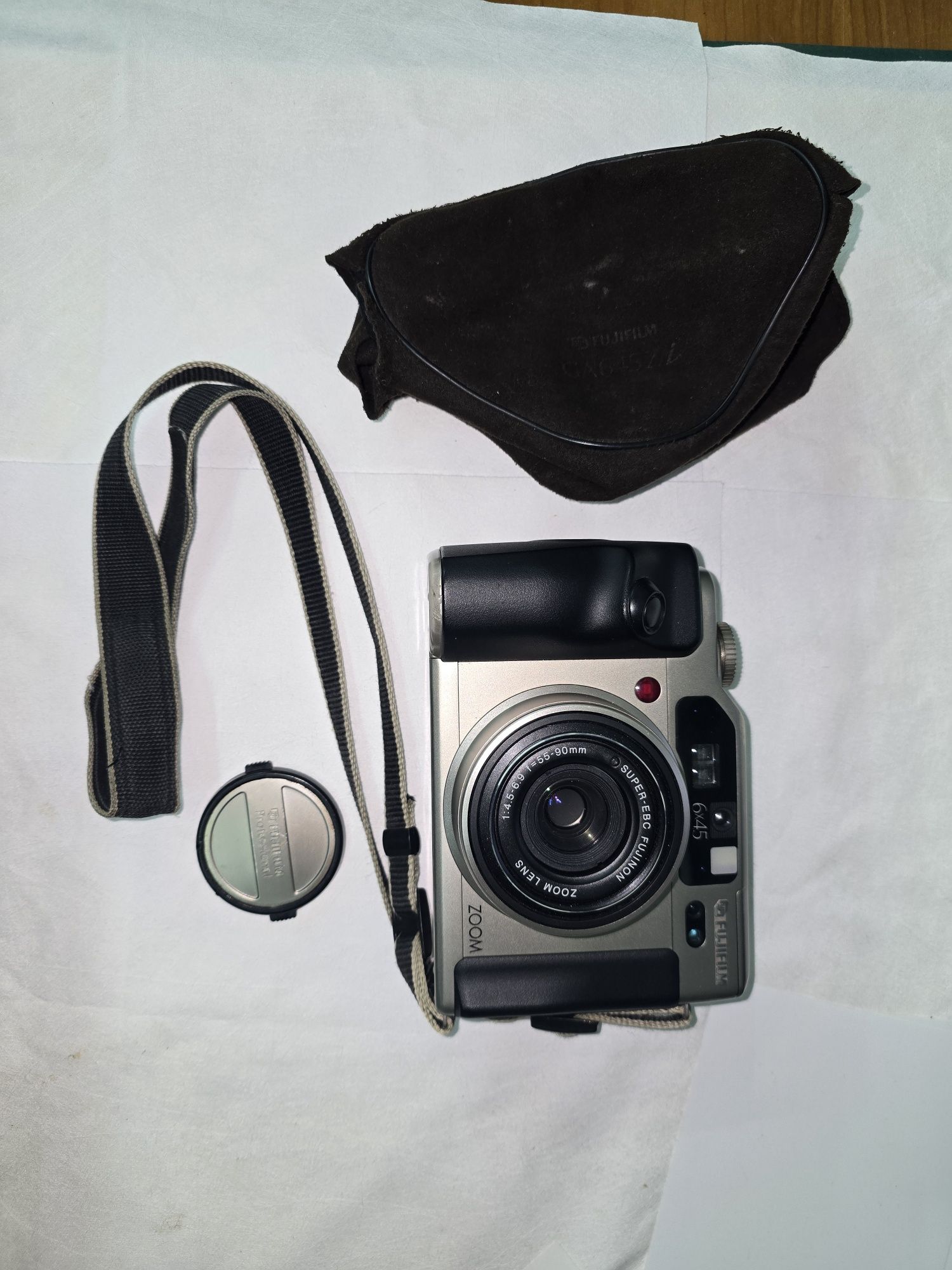 Fuji GA645zi Médio Formato analógico 6x4,5