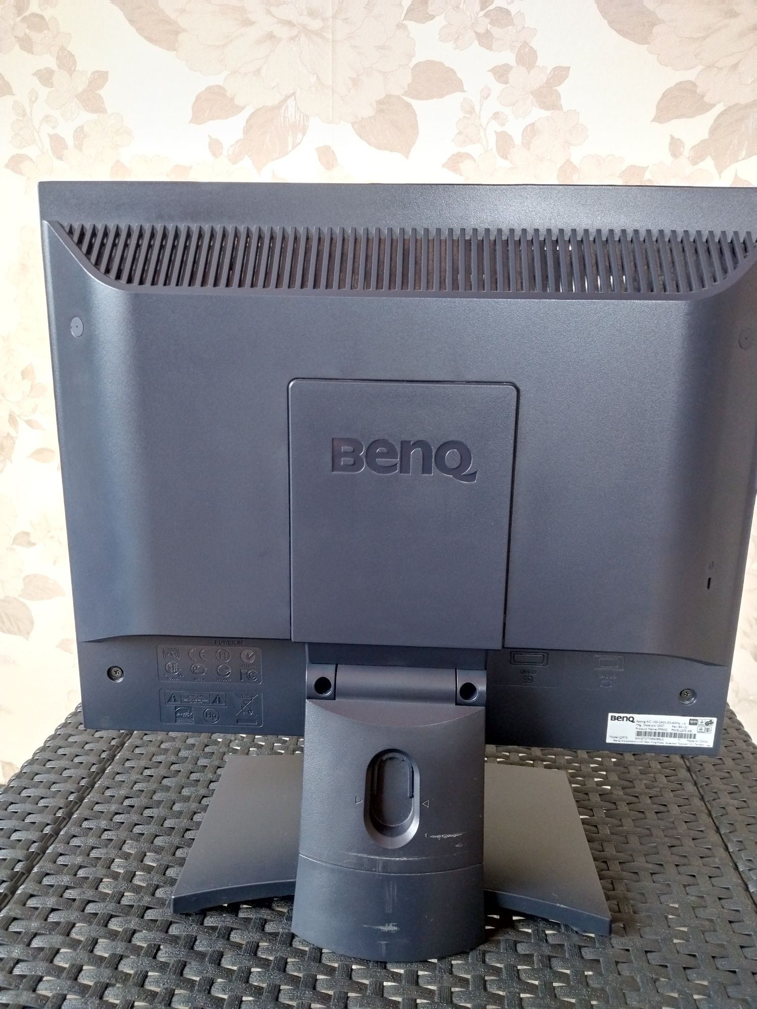 Монітор BENQ 19"