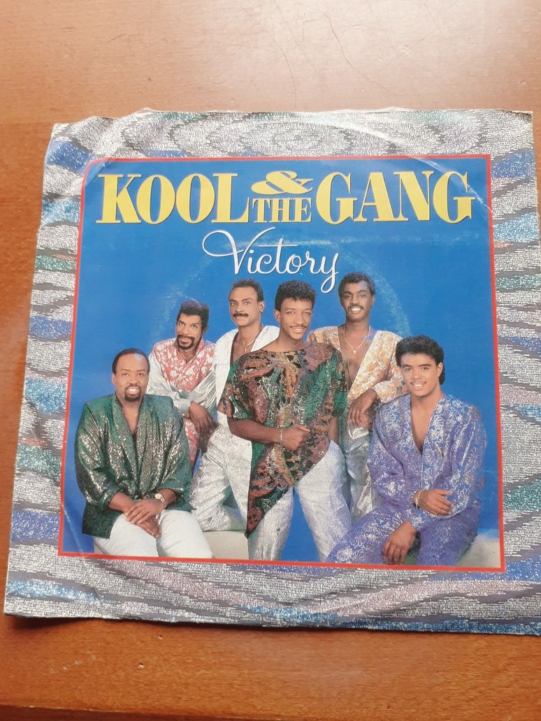 KOOL & THE GANG - Victory- SINGLE vinil -*