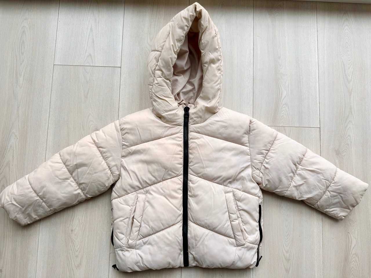 Куртка Zara 6-7р.